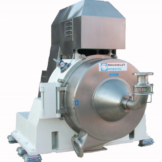 HORIZONTAL SCREW SCREW CENTRIFUGER WITH CONTINUOUS MOTION
